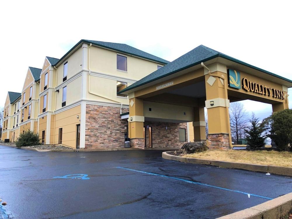 Quality Inn Hackettstown - Long Valley Екстер'єр фото