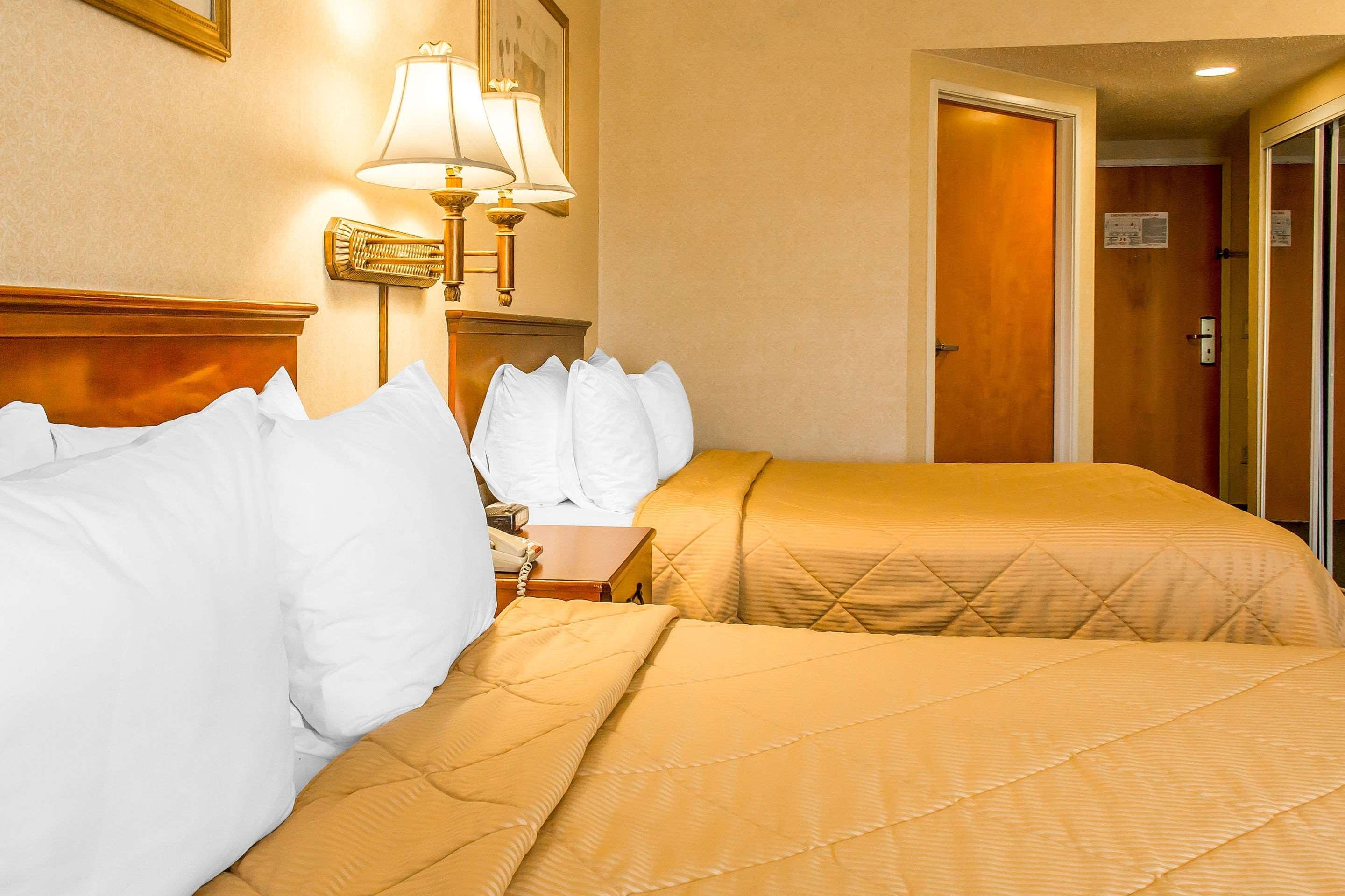 Quality Inn Hackettstown - Long Valley Екстер'єр фото